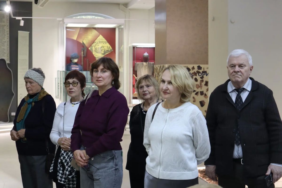 День пожилого человека в отделе истории Кузбасского краеведческого музея День пожилого человека в отделе истории Кузбасского краеведческого музея