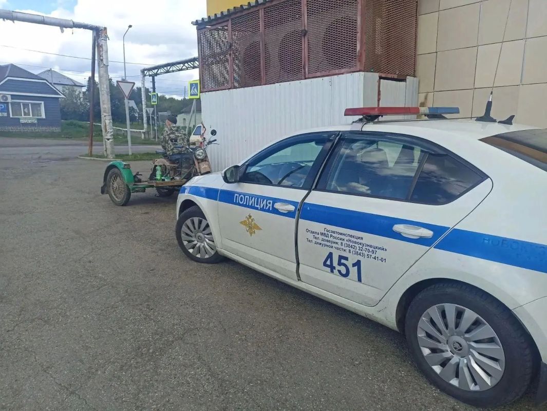 В Новокузнецком муниципальном округе сотрудники Госавтоинспекции привлекли к ответственности водителя мотоцикла, находившегося в состоянии опьянения и не имеющего права управления