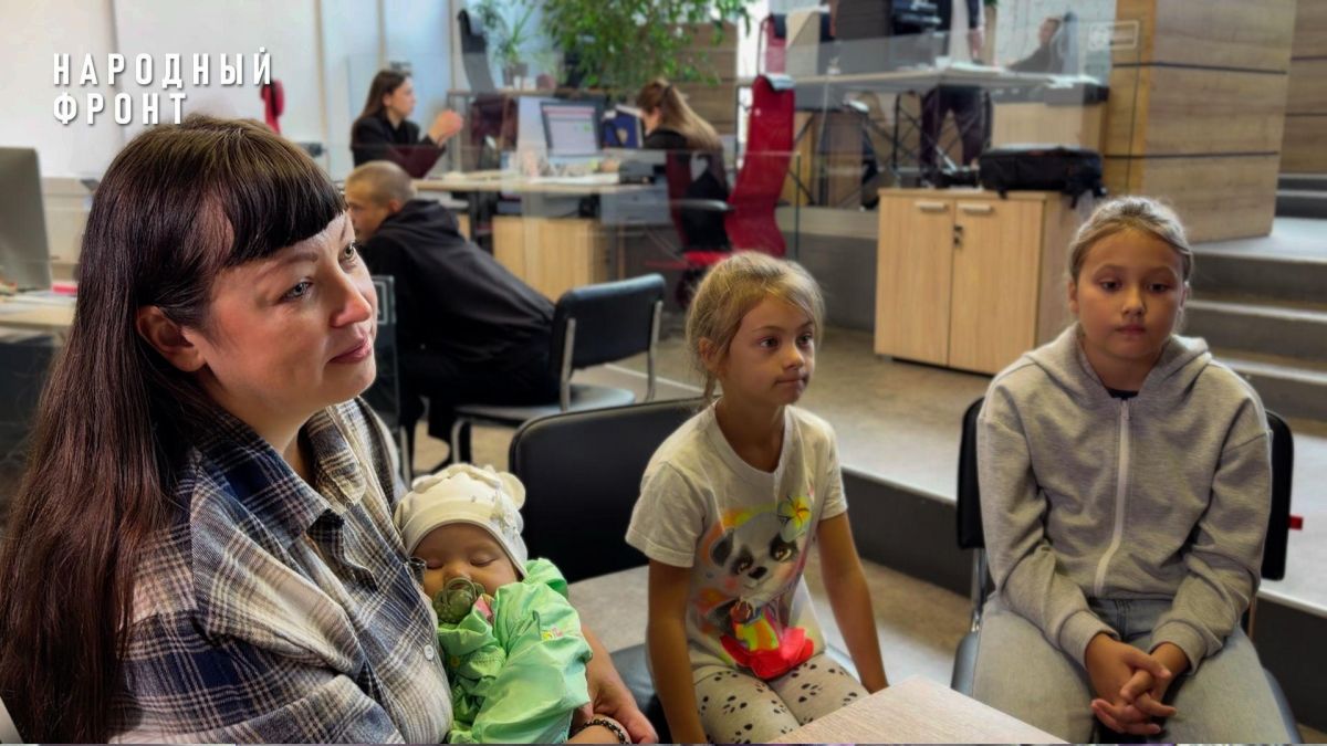 МАМЫ ЗА РУЛЕМ!. Да ещё какие! Многодетные! Сибирячки бесплатно учатся водить авто МАМЫ ЗА РУЛЕМ!. Да ещё какие! Многодетные! Сибирячки бесплатно учатся водить авто