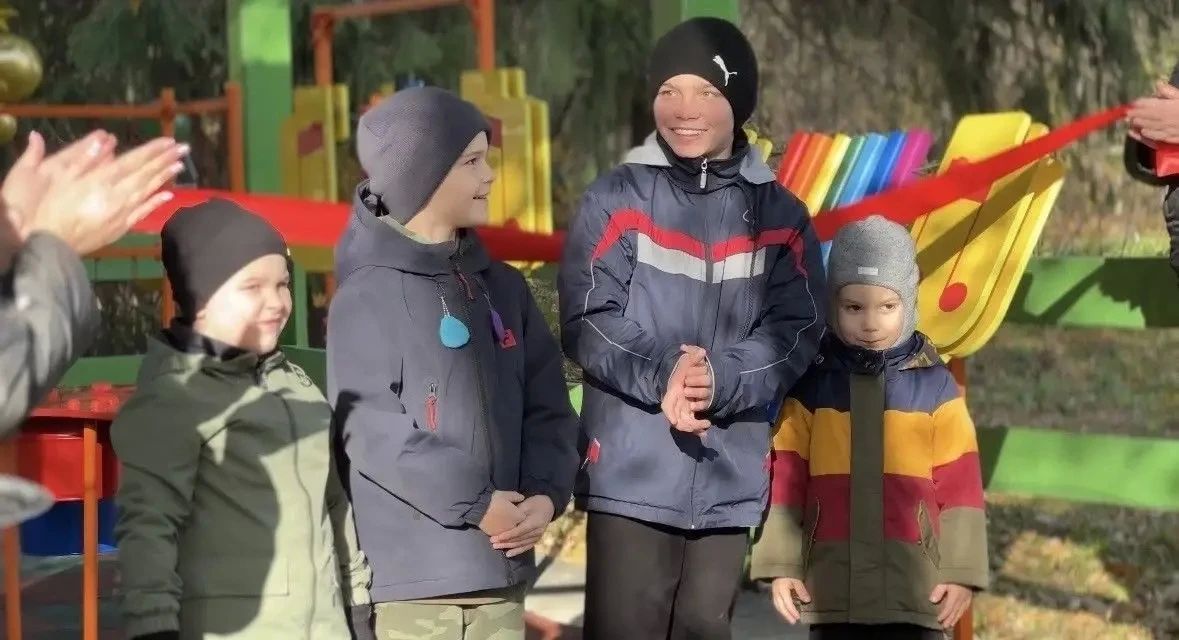 В санатории «Искорка» открылась уличная музыкальная площадка В санатории «Искорка» открылась уличная музыкальная площадка
