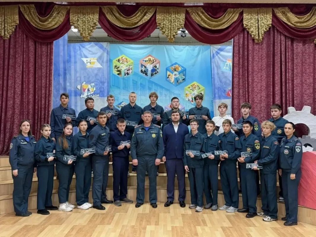 Беловскому педагогическому колледжу — 65 лет! Беловскому педагогическому колледжу — 65 лет!