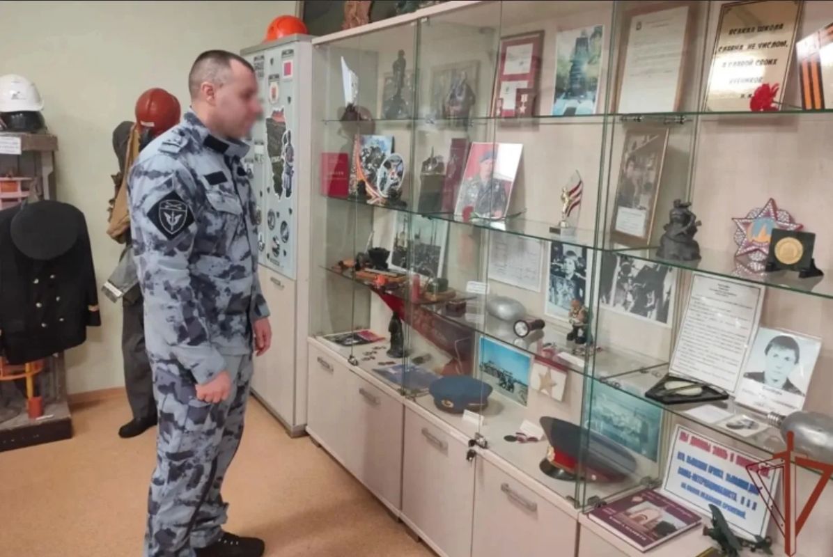 В Кемерове почтили память сотрудника ОМОН Героя России Станислава Амелина