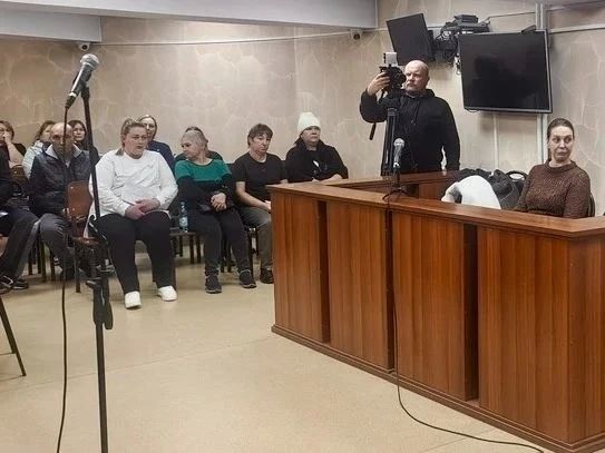 От 9 до 9,5 лет колонии запросило гособвинение фигурантам дела о пожаре в сауне Прокопьевска, где погибли пятеро подростков
