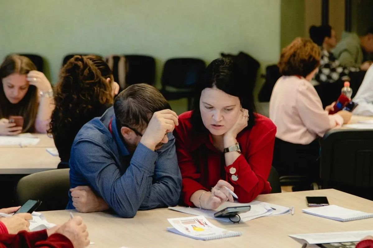 Социальные предприниматели Кузбасса завершили обучение в «Грантовом Акселераторе» Социальные предприниматели Кузбасса завершили обучение в «Грантовом Акселераторе»