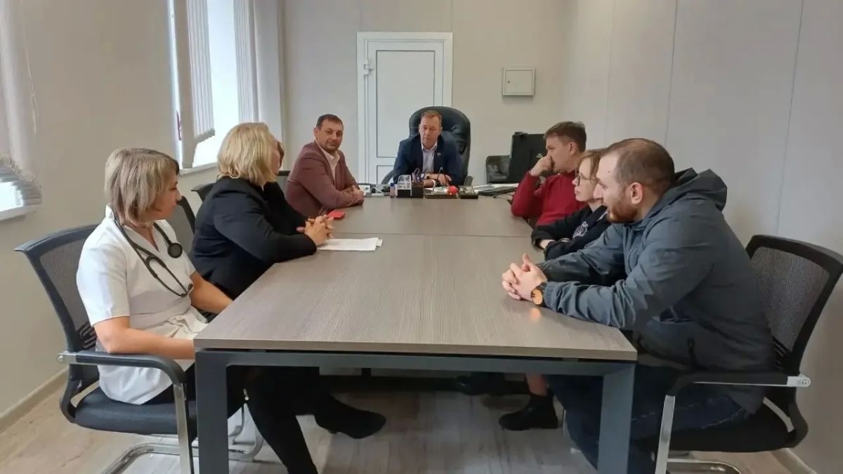 23 консультации и 6 направлений на дообследование и госпитализацию — итоги визита областных кардиологов в Белово 23 консультации и 6 направлений на дообследование и госпитализацию — итоги визита областных кардиологов в Белово