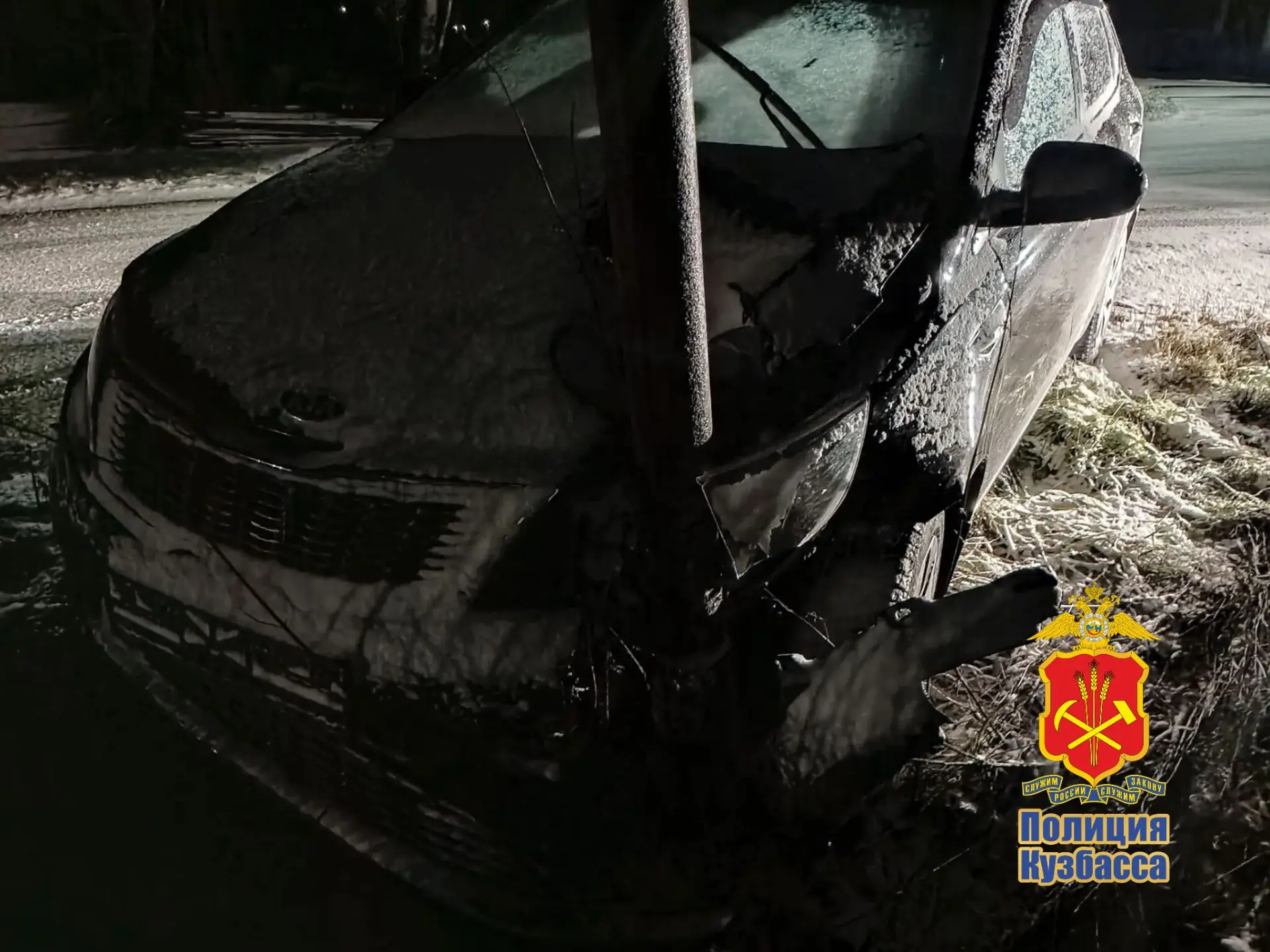 В Ижморском округе подросток, угнавший автомобиль и попавший на нем в ДТП, стал фигурантом уголовного дела