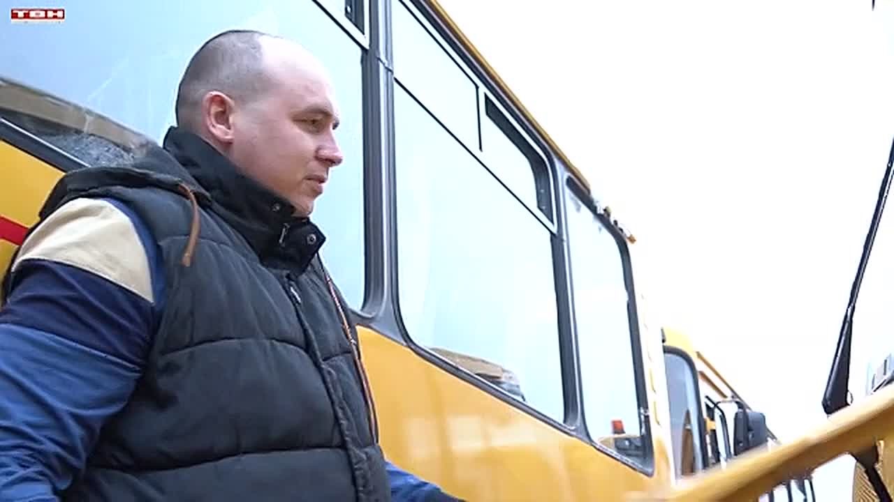 В школу - на комфортном автобусе